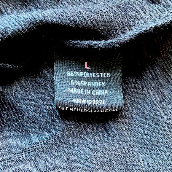 Justify Long Fitted Textured Black Dress large NWT - Picture 5 of 7